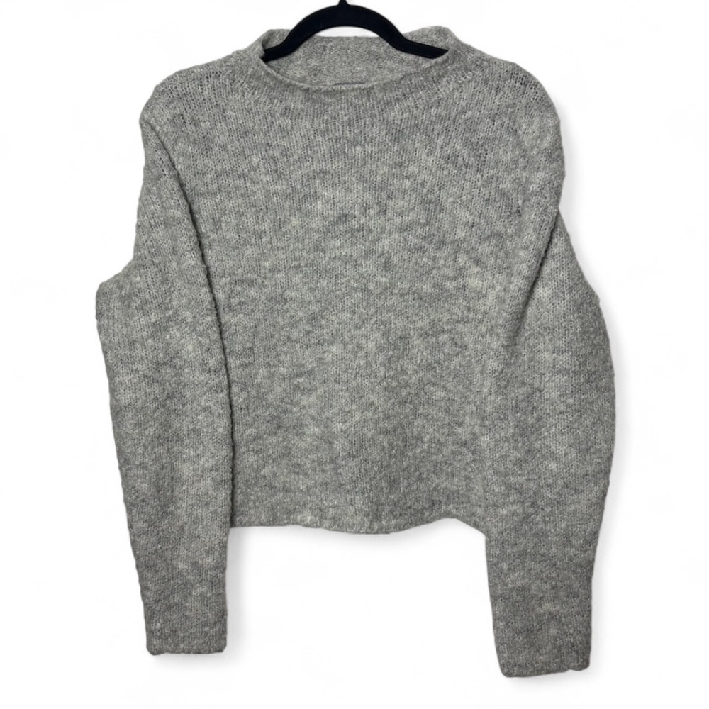 Aerie Gray Mock Neck Cropped Sweater Size Large – Cozy Knit Pullover